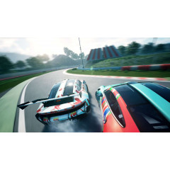 Uncrashed : FPV Drone Simulator